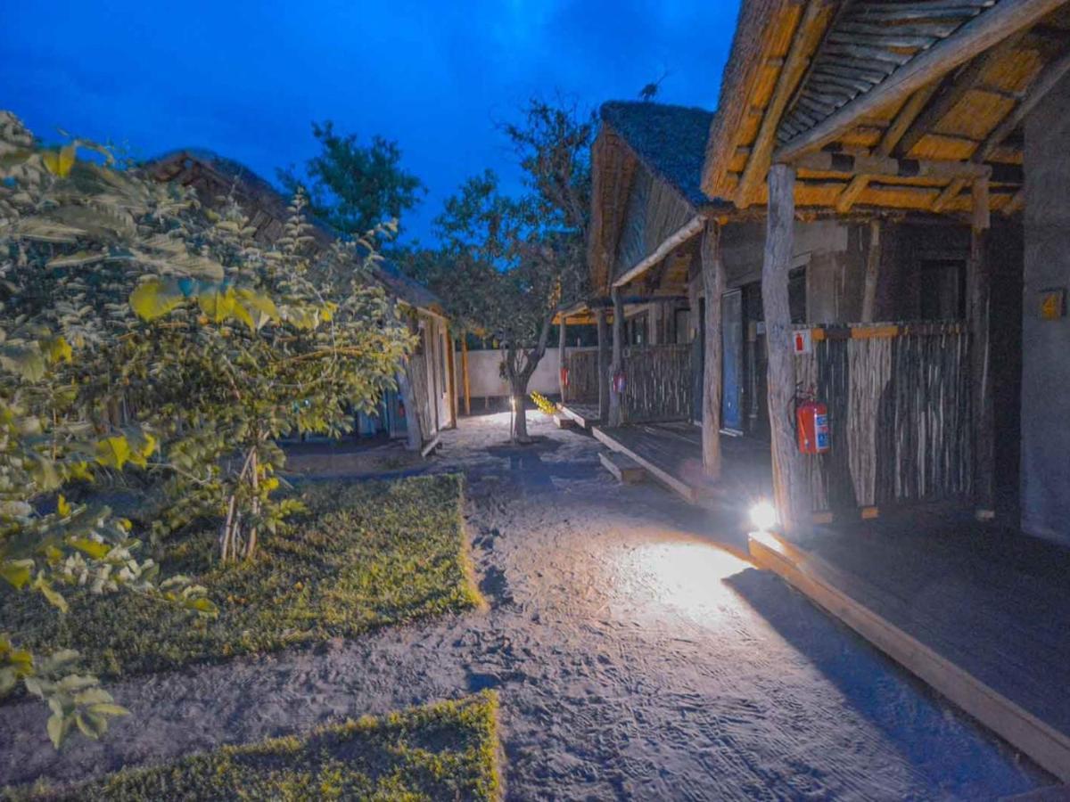 African Excursions Guest House Khwai Buitenkant foto